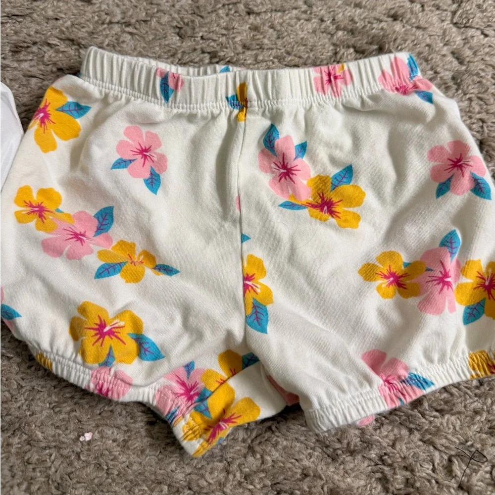 Carter’s Floral and White Kids Bloomers Diaper Covers Set - 9 months